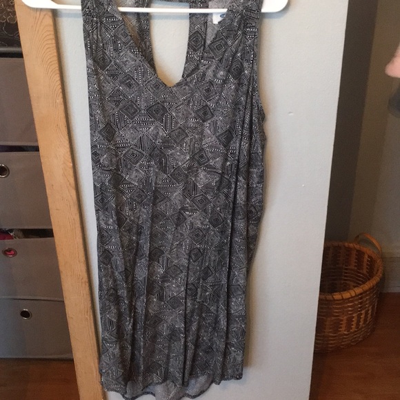 Dress - Picture 1 of 2